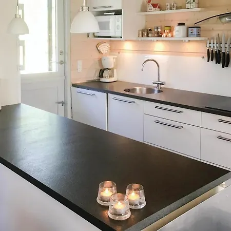 Three-bedroom Holiday In